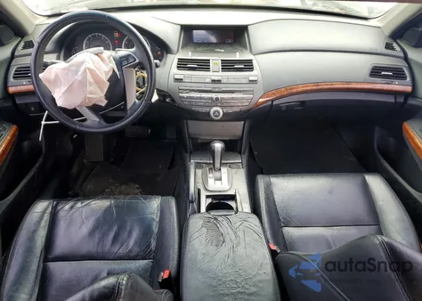 2011 Honda Accord Exl z USA, uszkodzony, nr VIN 1HGCP2F81BA137724